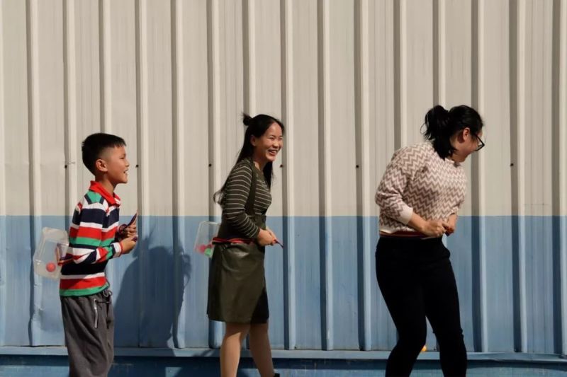 雅江光电大舞台有光有你才有戏