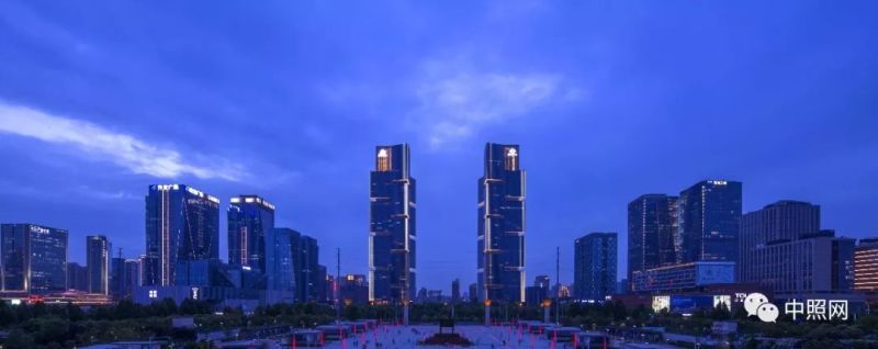 金手指奖 | 解密中国第一高双塔式建筑照明设计