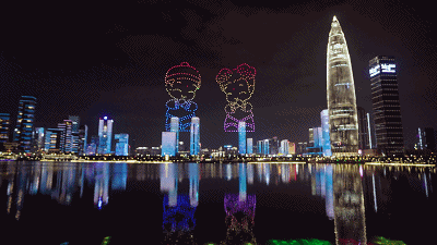 600架无人机花样拜年，巨“福”闪耀深圳夜空