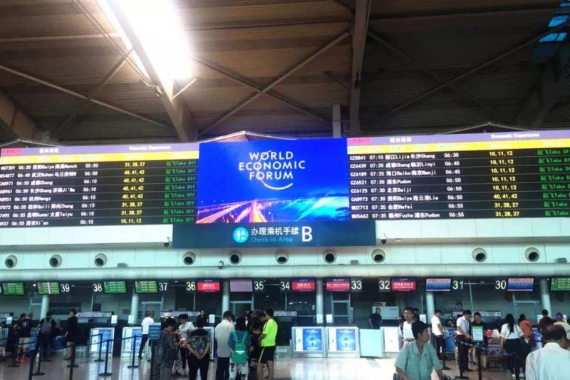 洲明高清LED显示屏助力枢纽机场信息化建设