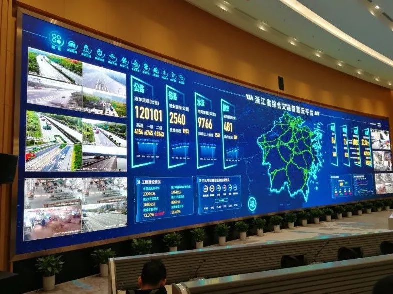 洲明高清LED显示屏助力枢纽机场信息化建设