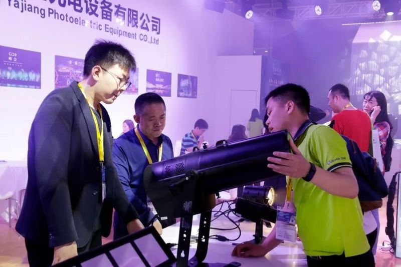 GETshow首日丨直击雅江光电展位现场，火爆非凡！
