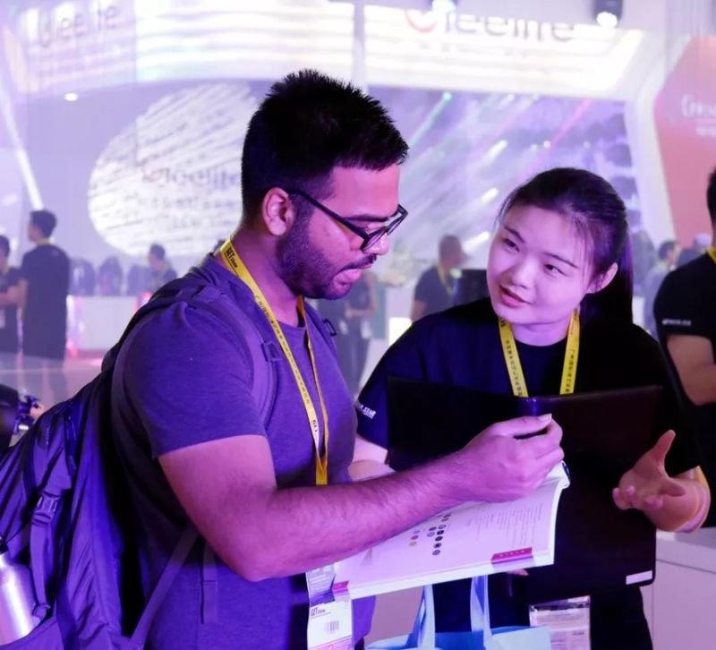 GETshow第二天，雅江光电持续火爆！