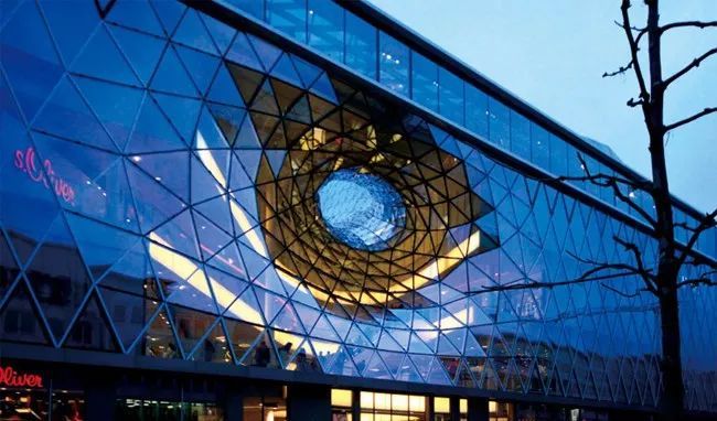 商业空间灯光设计如何营造“致命诱惑”？