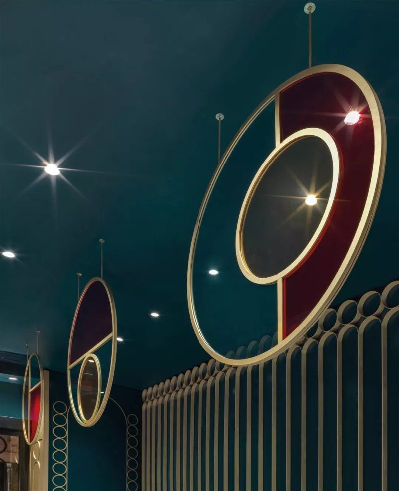 解读意大利品牌店铺灯光设计美学！