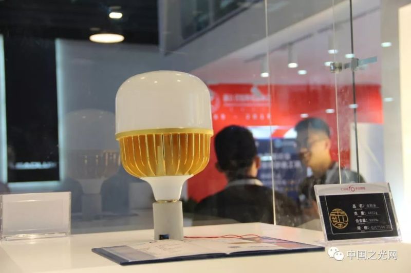 老洪带你逛光亚，2019光亚展首日看点来了！