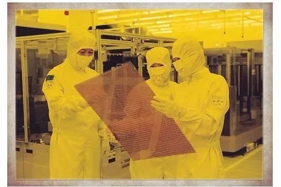 国际博物馆日，check一下显示面板的59年历史