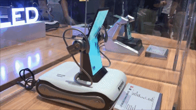 天马SID展出MicroLED、MiniLED、OLED等相关技术显示屏