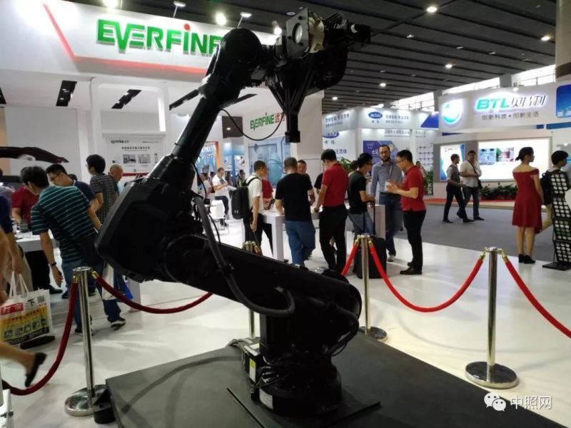 2019光亚展上的11大“新奇”产品