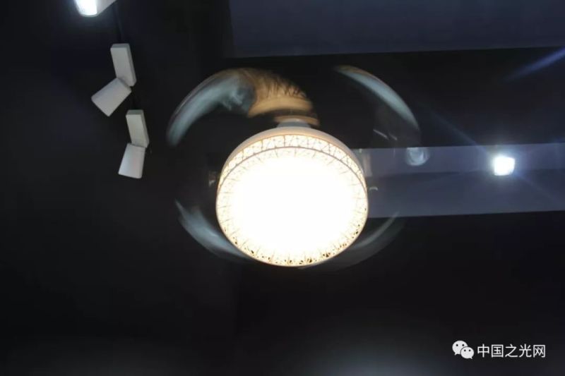 老洪带你逛光亚，2019光亚展首日看点来了！