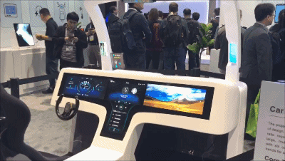 天马SID展出MicroLED、MiniLED、OLED等相关技术显示屏