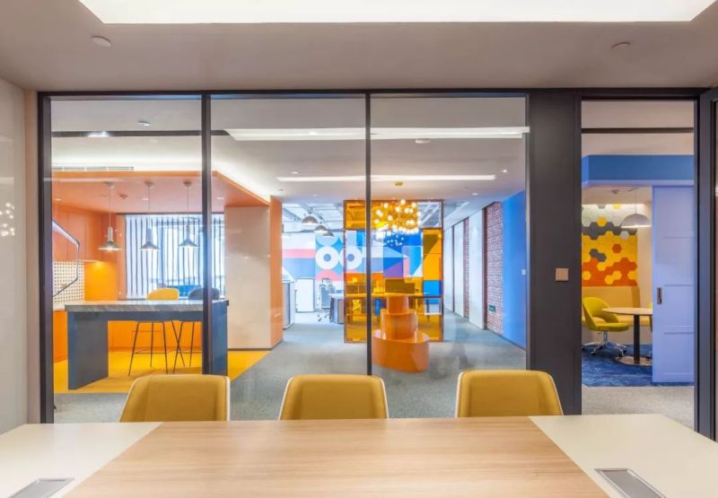 色彩“点亮”空间 | 上海蓝橙办公室