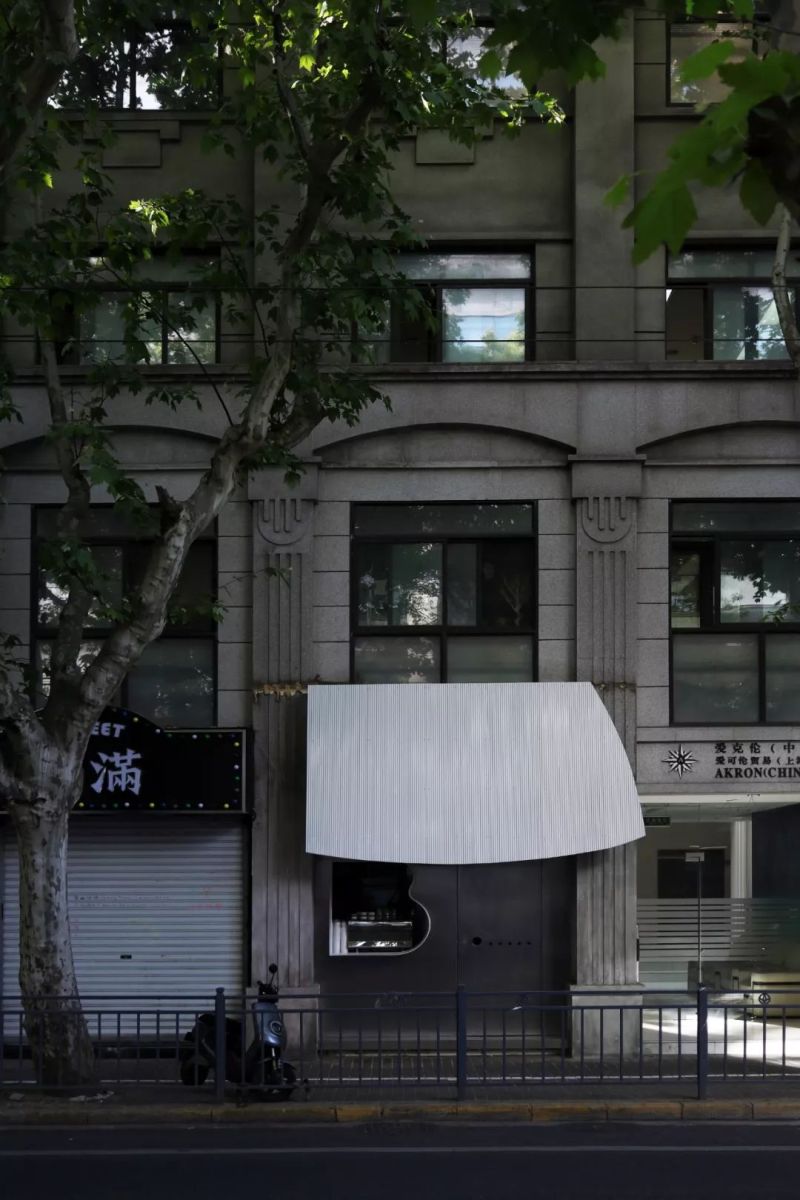 特立独行 | 一间“羊肚子”里的咖啡馆