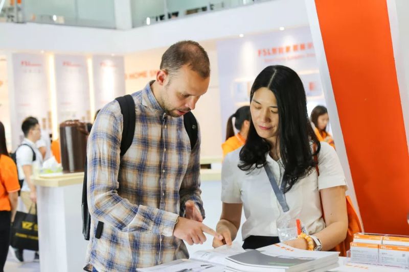 佛山照明如何实现“用智慧联接未来”？看这！