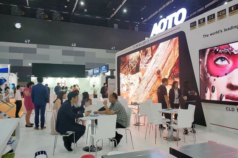奥拓电子4K+Mini LED震撼Infocomm SEA