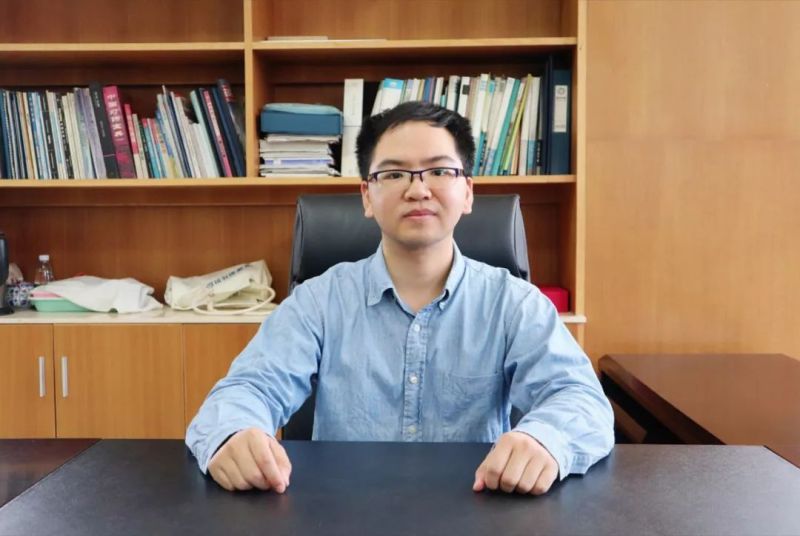 就是今天！这一劲爆事件点燃照明圈