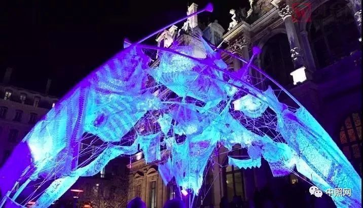 灯光秀：不只灯光，也不只秀！