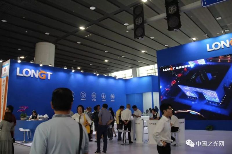 老洪带你逛光亚，2019光亚展首日看点来了！