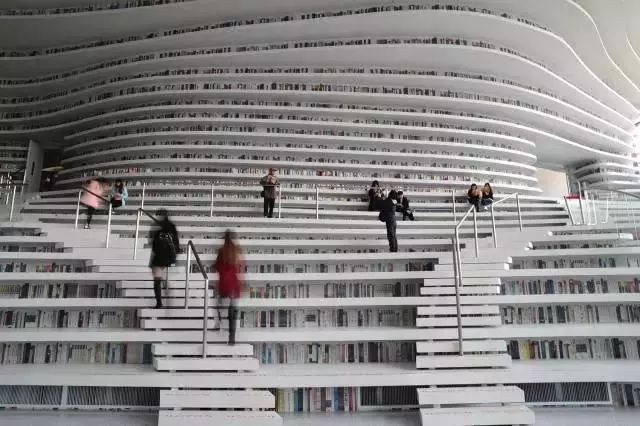 图书馆之光：天津滨海图书馆