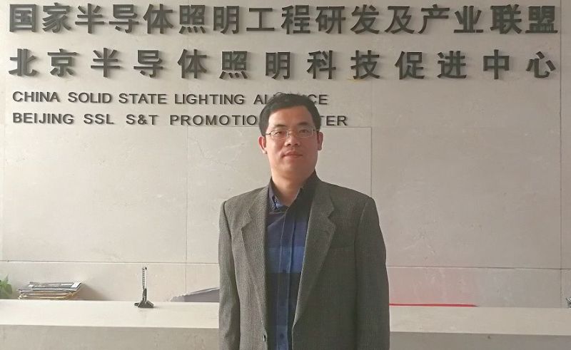 就是今天！这一劲爆事件点燃照明圈