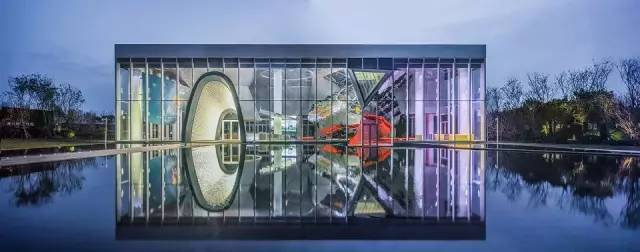 菏泽广州路壹号院照明设计：突破视觉经验的光潜能