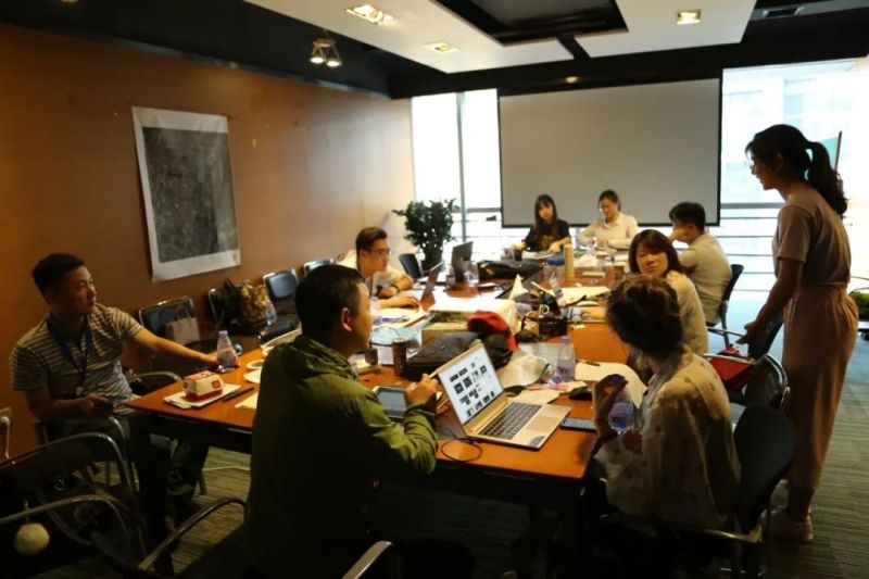 圈内从没见过这么有趣的辩论会，或许这就是深圳吧