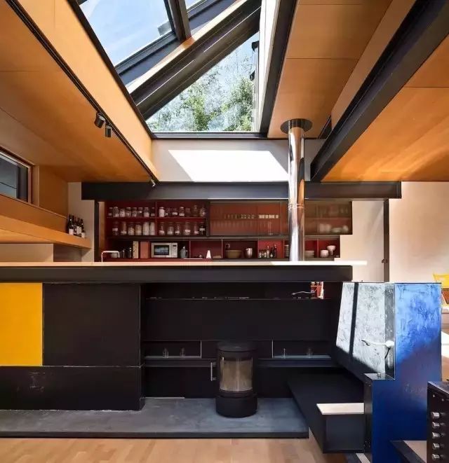 老爷子爆改66㎡别墅！一手烂牌， 却打出了王炸。