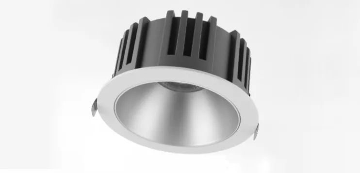 天花筒灯不专业？促销越多越心碎！