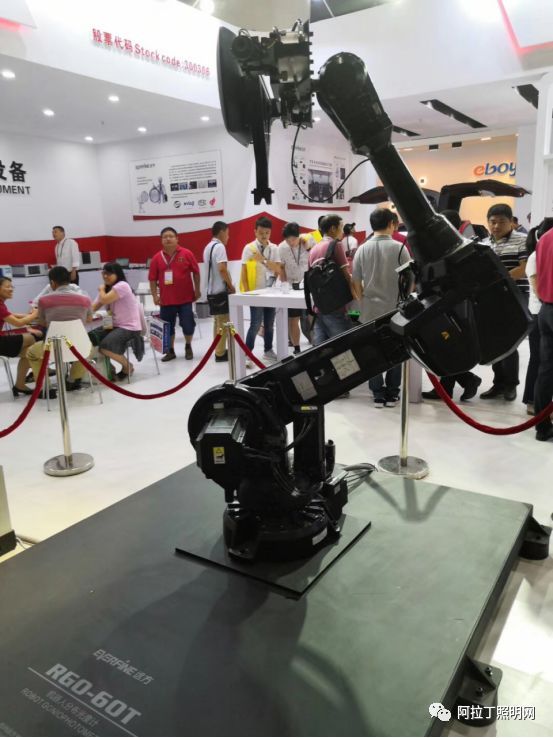 从刷爆朋友圈看今年光亚展都有哪些趋势？