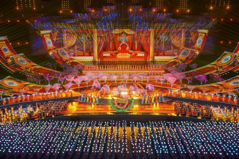 一场震撼人心的嘉年华，背后有一项吉尼斯世界纪录