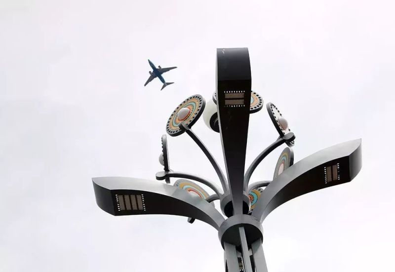 【每日头条】国内首个智慧路灯运营模式落地云南丽江！