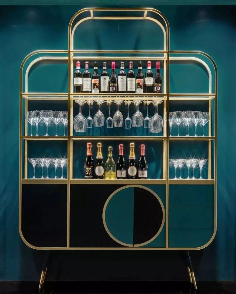 灯光游记 · 解读意大利品牌店铺灯光设计美学