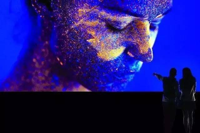 漫谈Micro LED：巨量转移技术哪家强