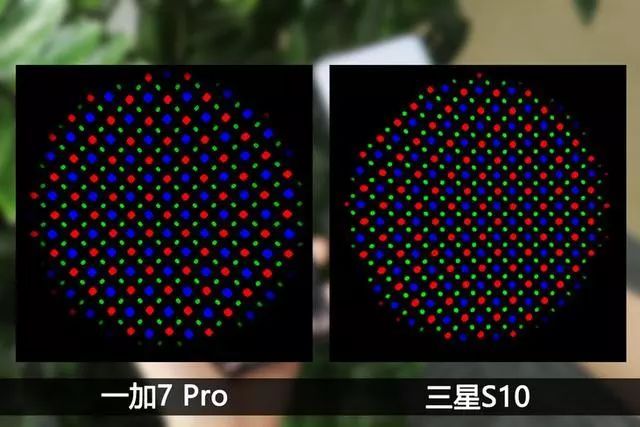 一加7 Pro VS 三星S10！谁才是真正的顶级A屏？