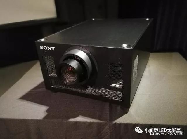 LED小间屏撬动数字院线放映市场？真相如何，怎么选择电影LED屏幕