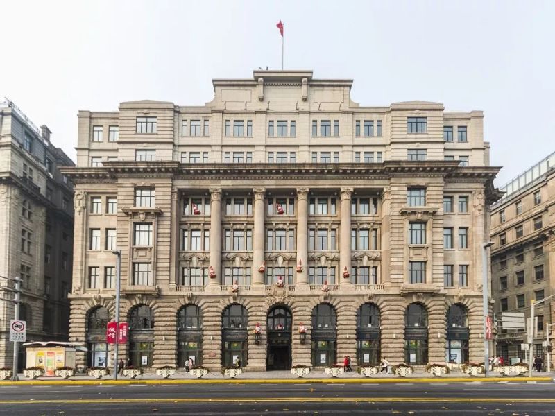 赖雨农：在奔跑中捕捉外滩的美