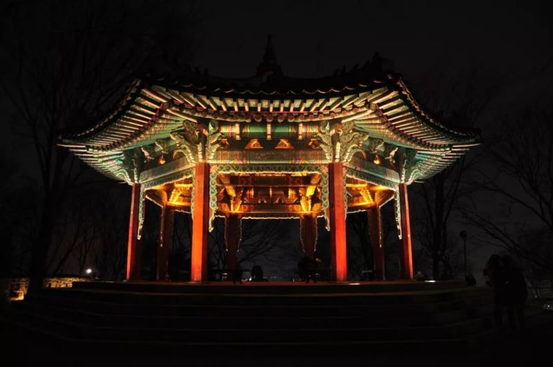 偶遇川西的时光容器| 都江府建筑艺术馆的灯光揭秘