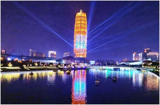 多地开展景观照明升级改造，旨在提升城市整体形象