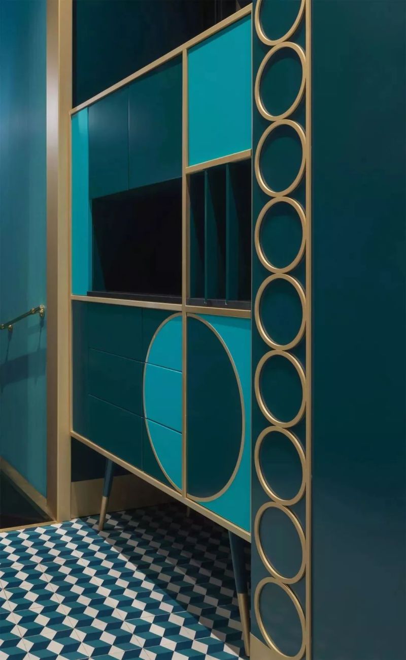 灯光游记 · 解读意大利品牌店铺灯光设计美学