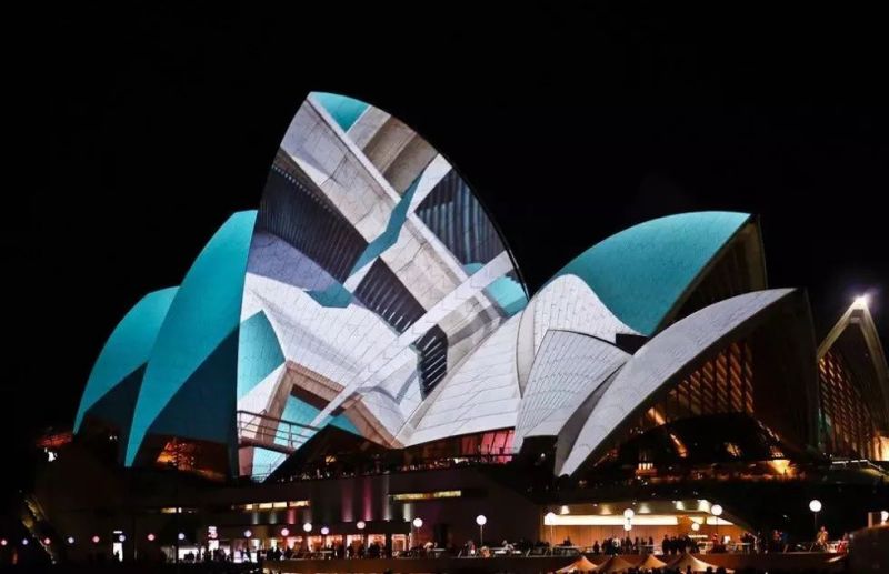 炫酷的灯光秀背后，是一部3D光雕投影技术发展史