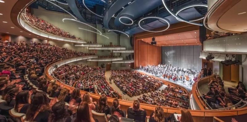 方方：光芒之外有时光——谈谈商业照明和感知节奏