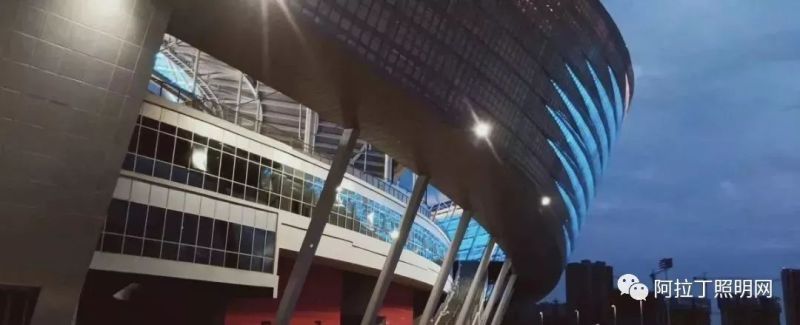 郑州奥体中心灯光“SHOW”给你！最耀眼的网红打卡地来了！