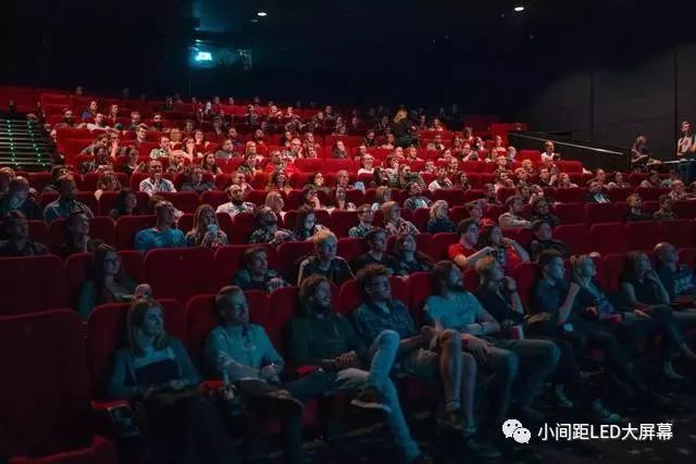 LED小间屏撬动数字院线放映市场？真相如何，怎么选择电影LED屏幕