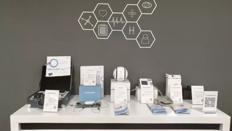 延锋与京东方签署战略合作协议，推动OLED车载显示