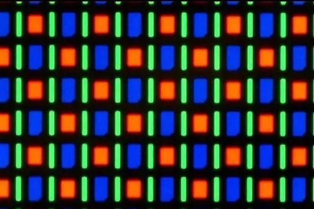 深度解析OLED屏幕的低亮度DC调光是如何实现的？