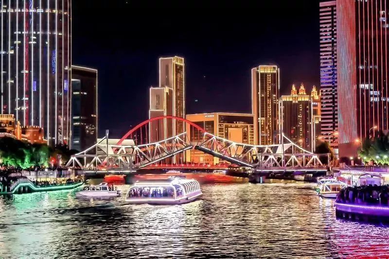 【每日头条】惊艳！天津“迎国庆70周年灯光秀”亮点频出