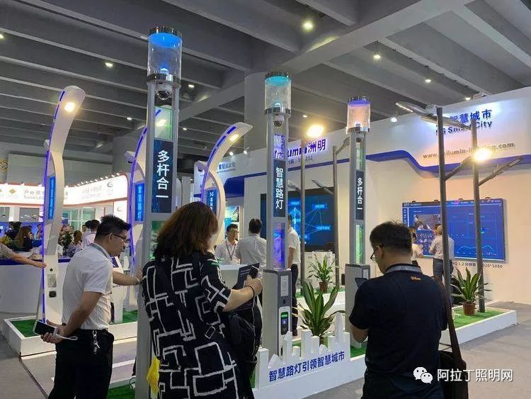 照明变奏Ⅱ：过去过去，未来未来