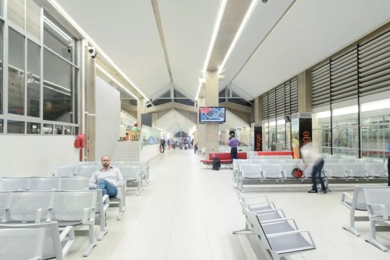 奥德堡集团助您出行无忧——机场航站楼照明