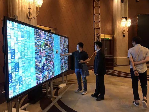 同辉信息智慧商显大秀：完美“幻·境”，“八爪”来袭