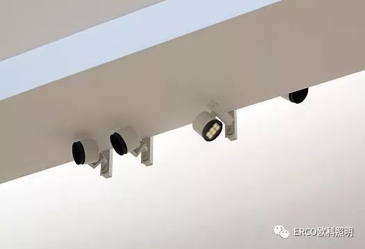 陈仓新艺：ERCO LED照明工具运用于Axel Vervoordt的运河项目